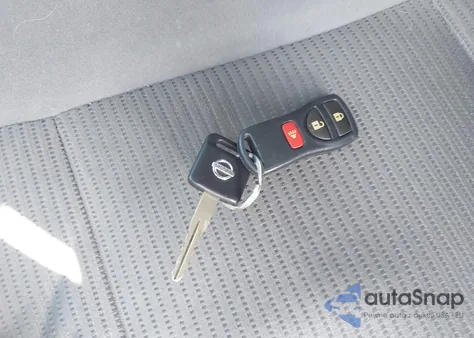 2011 Nissan Sentra 2.0S z USA, uszkodzony, nr VIN 3N1AB6AP7BL610127